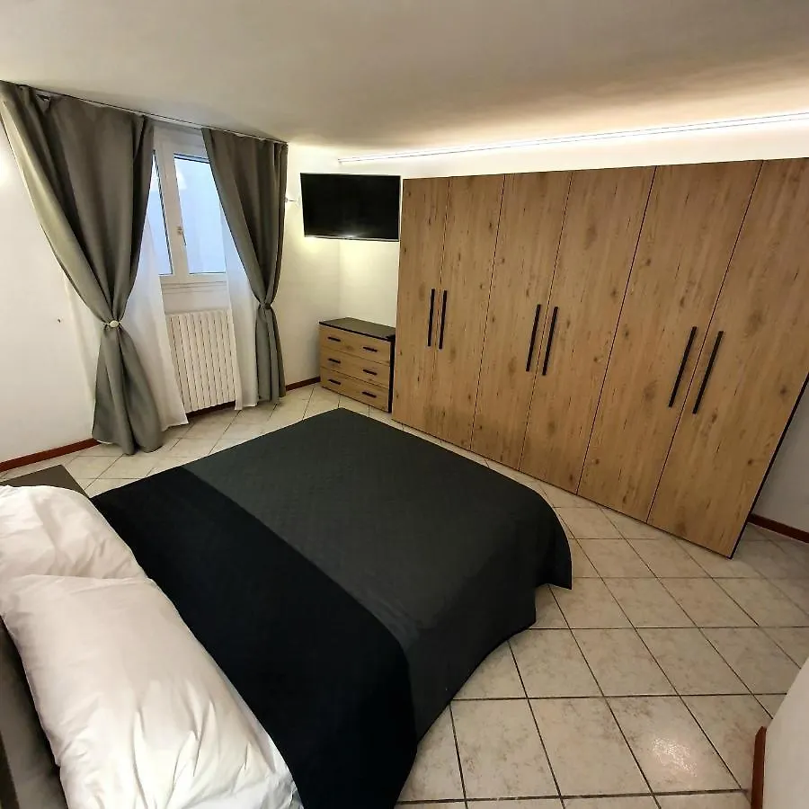 Appartamento Stropea Con Giardino Privato E Piscina Soiano Del Lago 0*,